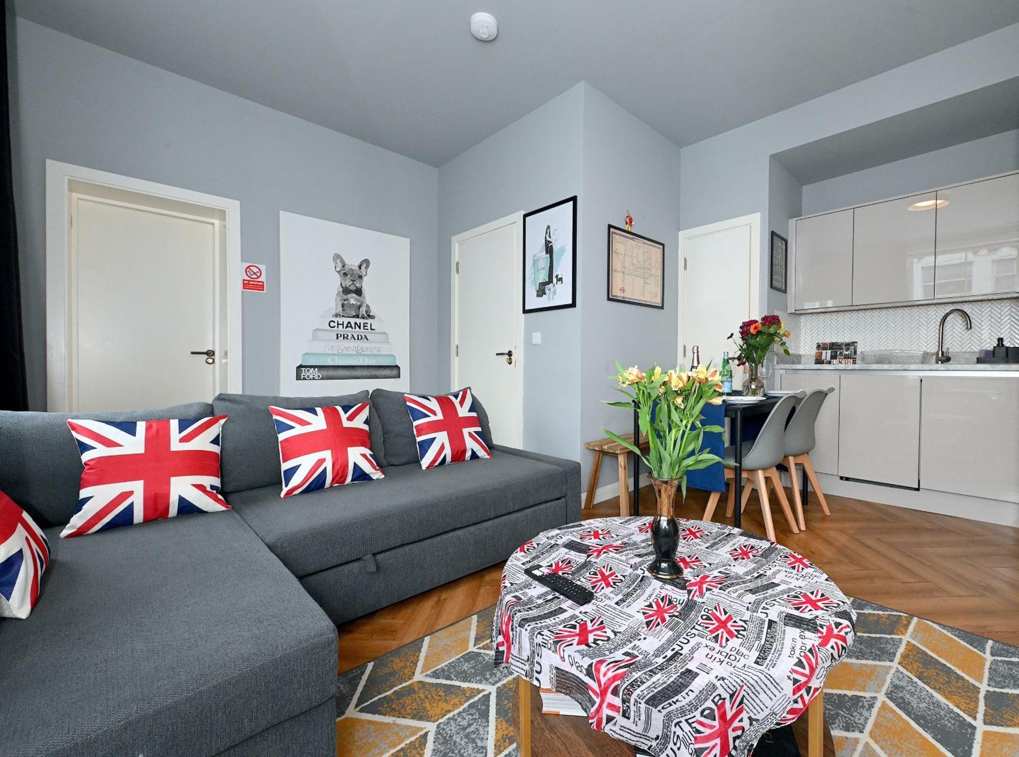 1 Bedroom Flat In Wood Green Piccadilly Line Londres Exterior foto